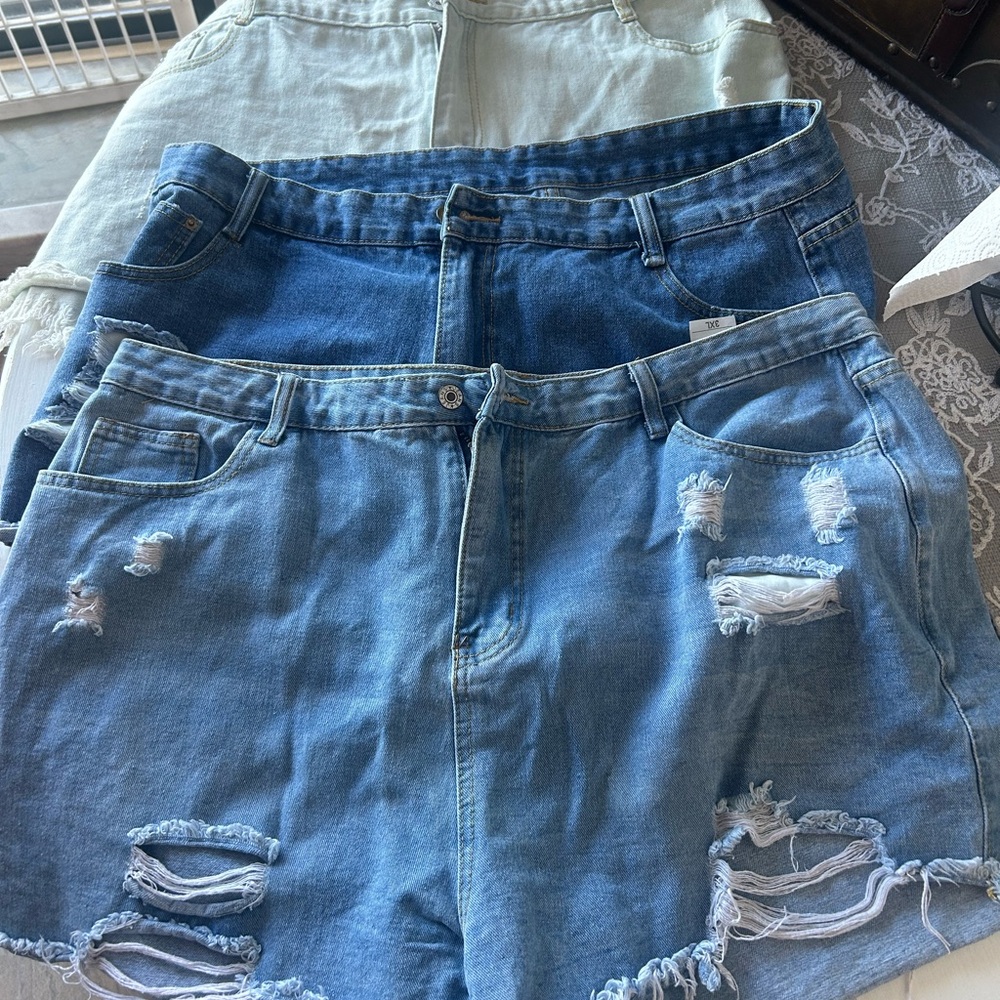 SHEIN Blue Distressed Jean Shorts